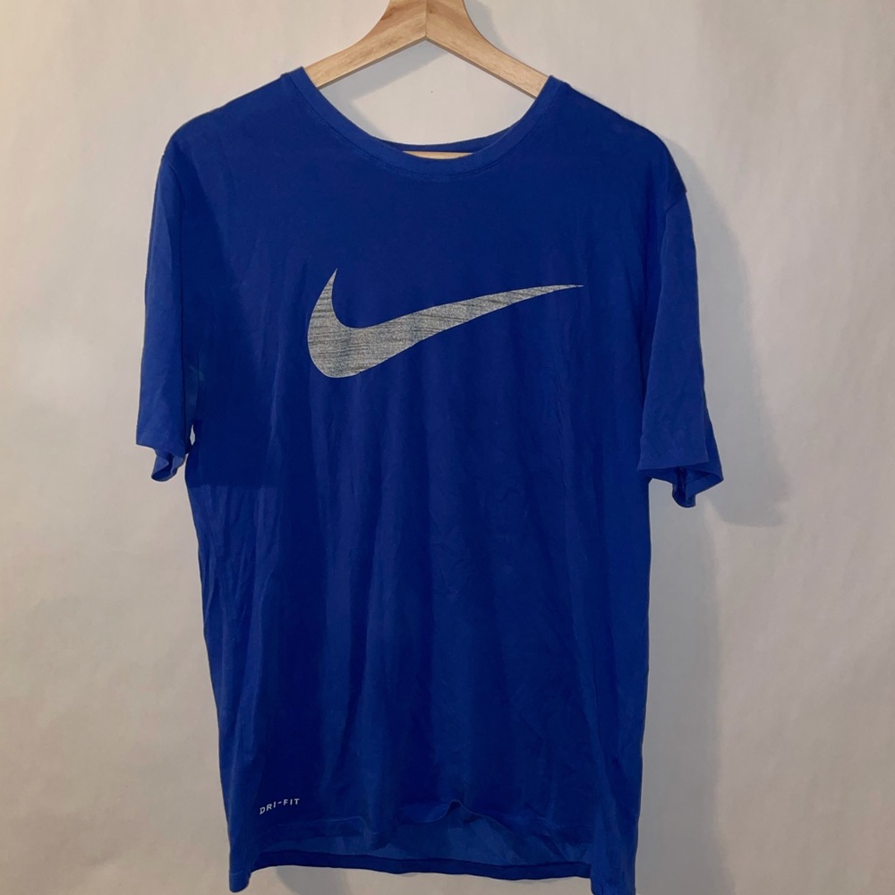 Nike Tee